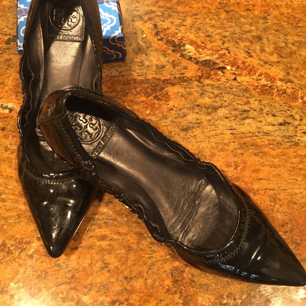 Tory Burch flats